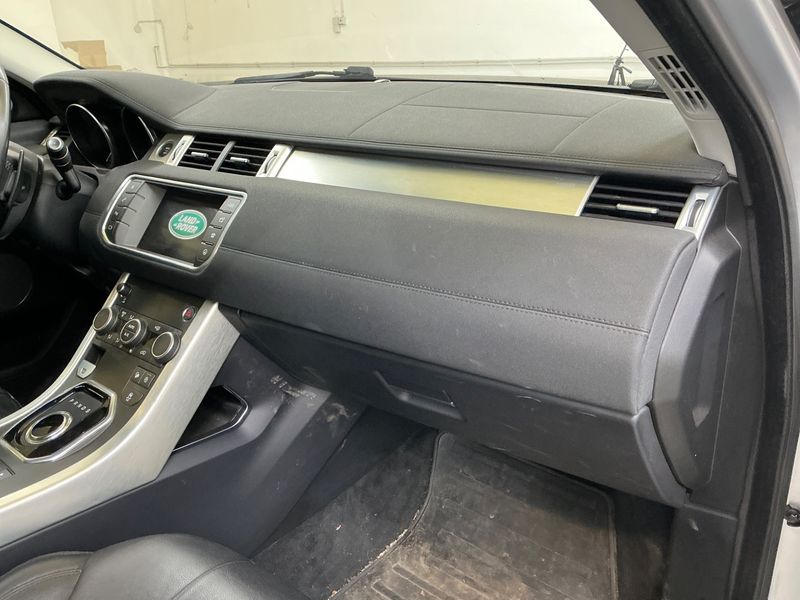 Land Rover Evoque 2.0 Turbo SE 2019 – снимка 25