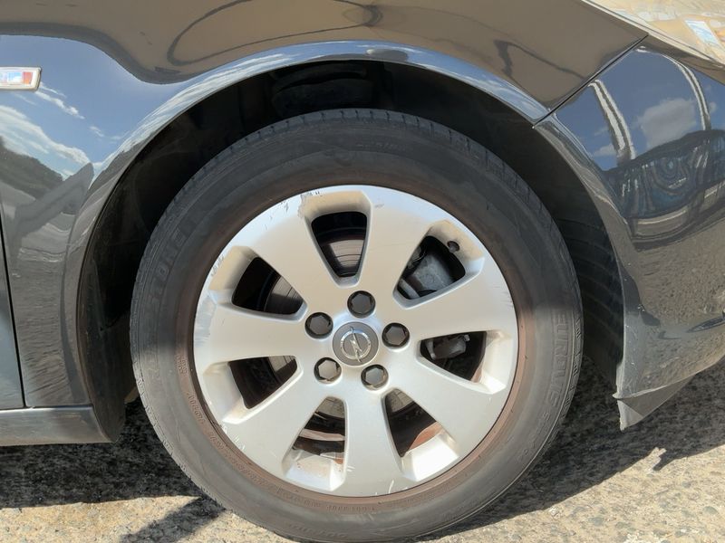 Opel Insignia 2.0 CDTI Selective 2013 – снимка 11