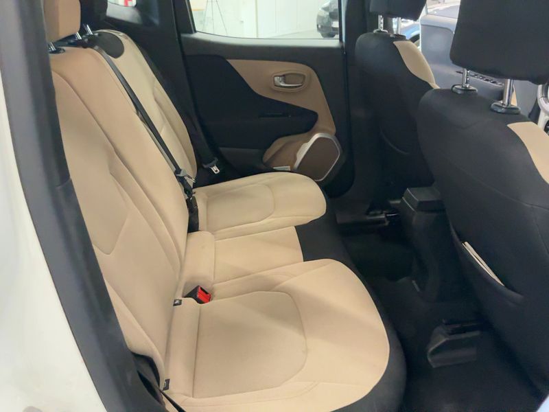 Jeep Renegade 1.6 M-Jet Longitude FWD 2015 – снимка 19