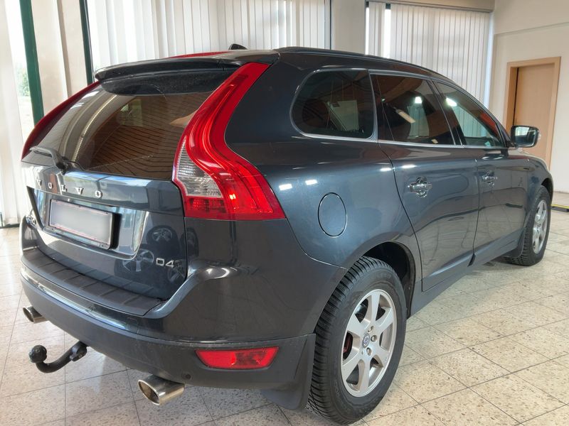 Volvo XC60 2.4 D4 Edition PRO AWD 2013 – снимка 8