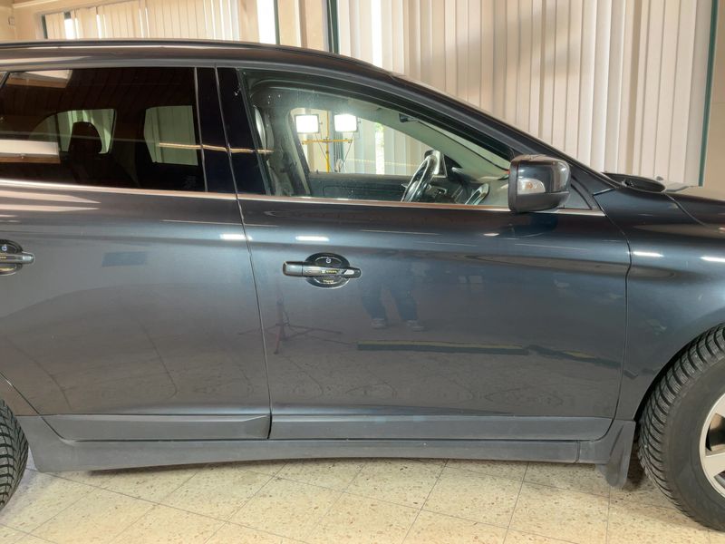 Volvo XC60 2.4 D4 Edition PRO AWD 2013 – снимка 10