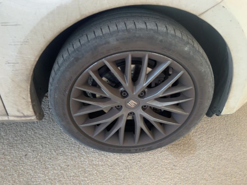 Seat Leon 1.6 TDI Connect 2016 – снимка 11
