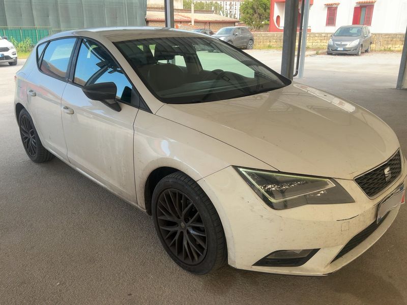 Seat Leon 1.6 TDI Connect 2016 – снимка 12
