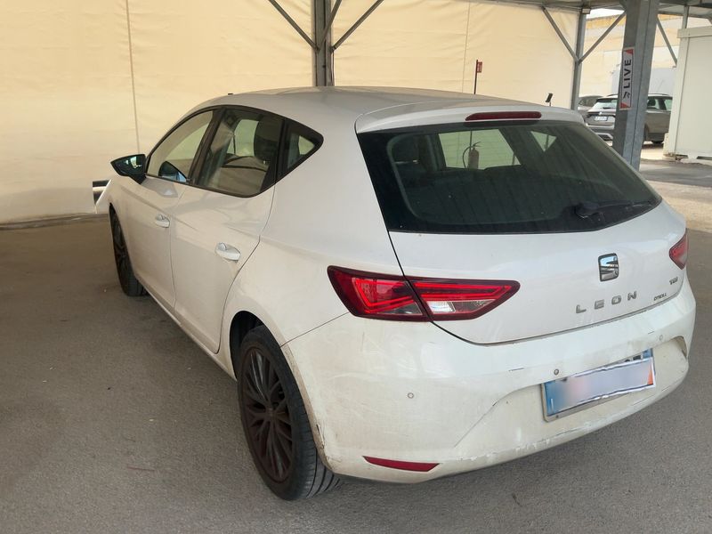 Seat Leon 1.6 TDI Connect 2016 – снимка 6