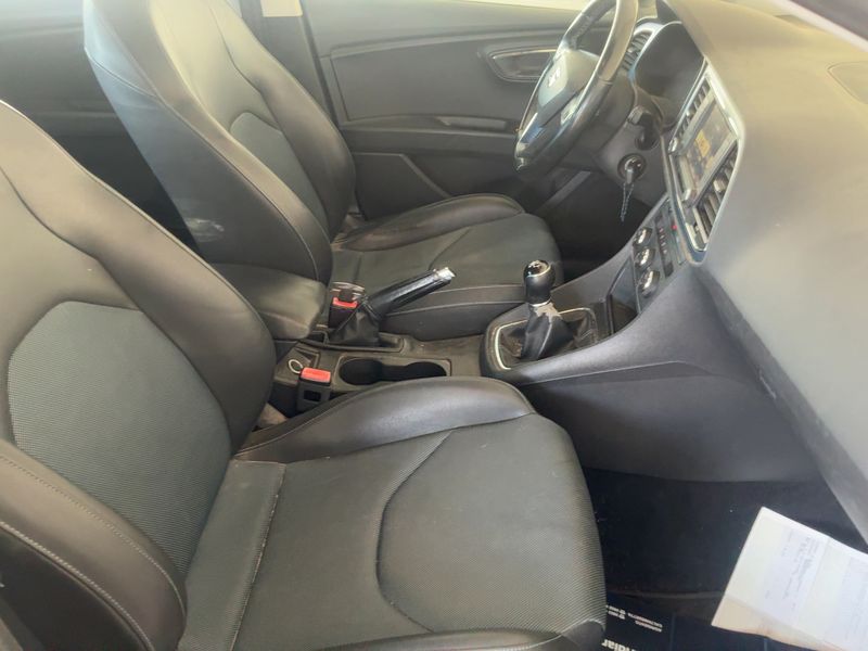 Seat Leon 1.6 TDI Connect 2016 – снимка 16