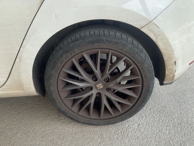 Seat Leon 1.6 TDI Connect 2016 – снимка 5