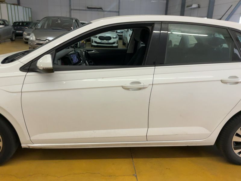 Volkswagen Polo 1.6 TDI Confortline Business 2018 – снимка 4