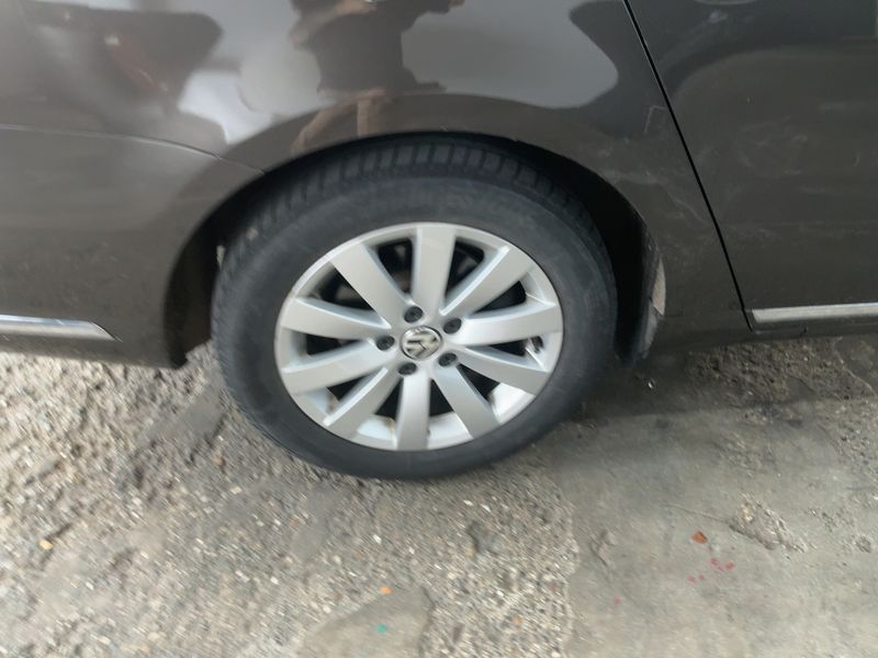 Volkswagen Passat 2.0 TDI Comfortline BlueMotion Tech 2013 – снимка 9