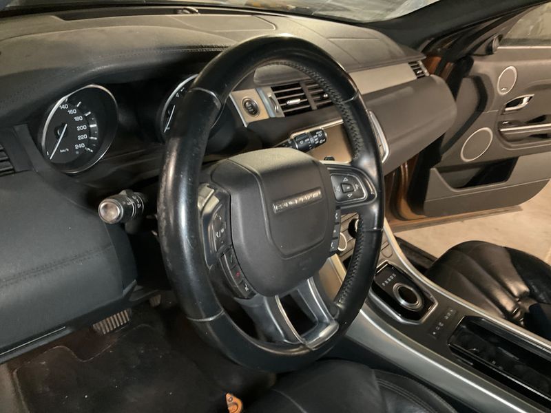 Land Rover Evoque 2.2 Td4 Pure Tech 2014 – снимка 31