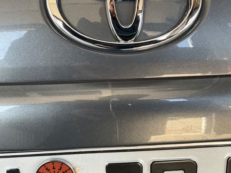 Toyota Avensis 2.0 Executive Liftback 2004 – снимка 39