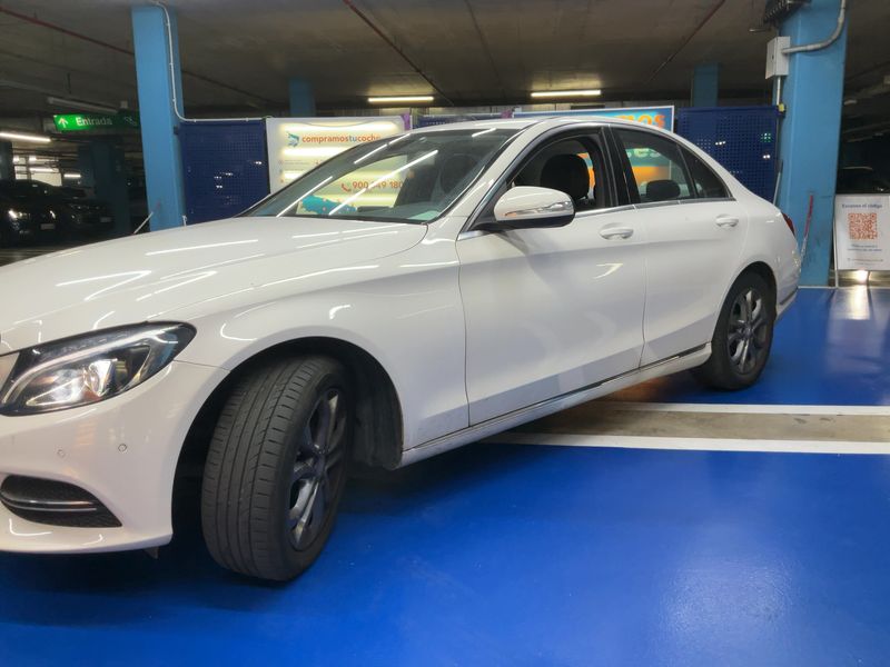 Mercedes-Benz C-Klasse C 220 d BlueTEC Avantgarde 2015 – снимка 2