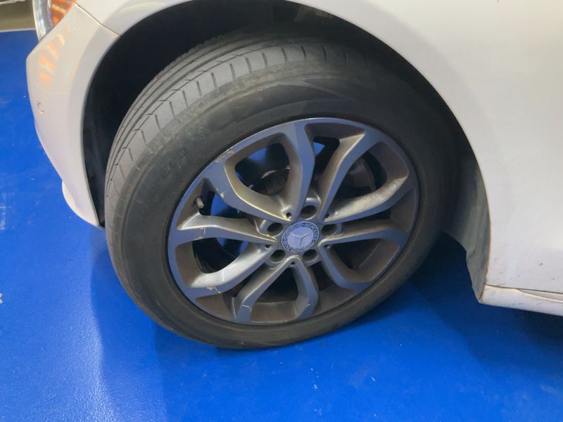 Mercedes-Benz C-Klasse C 220 d BlueTEC Avantgarde 2015 – снимка 3