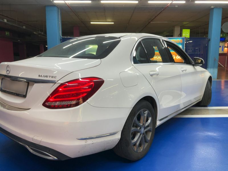 Mercedes-Benz C-Klasse C 220 d BlueTEC Avantgarde 2015 – снимка 8