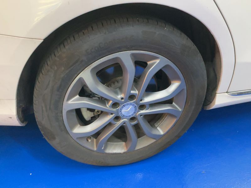 Mercedes-Benz C-Klasse C 220 d BlueTEC Avantgarde 2015 – снимка 9