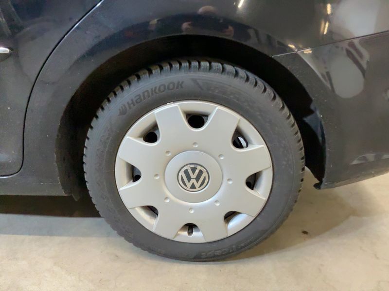 Volkswagen Touran 2.0 TDI Highline 2011 – снимка 5