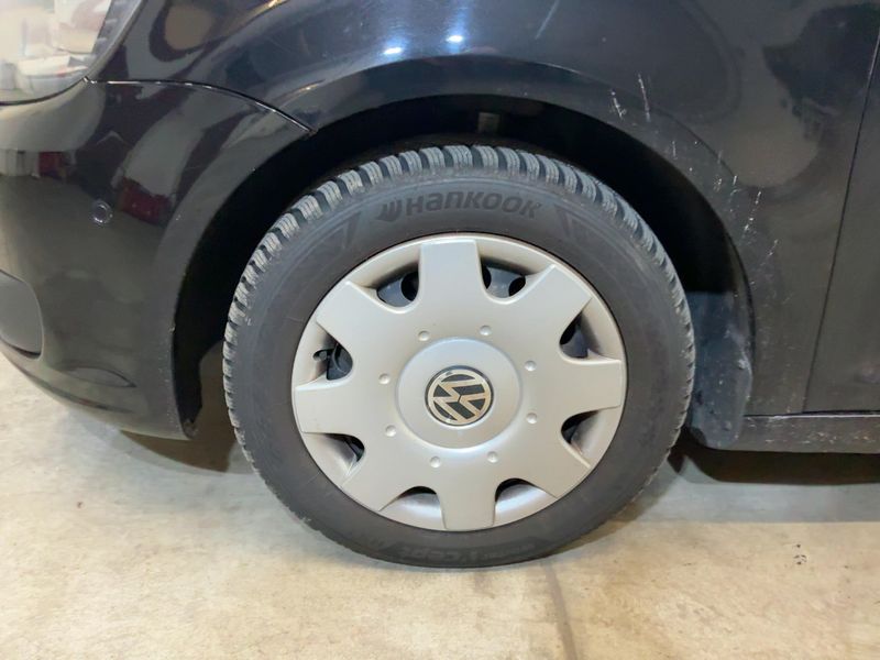Volkswagen Touran 2.0 TDI Highline 2011 – снимка 3