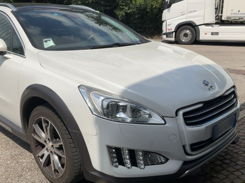 Peugeot 508 2.0 HDi Hybrid4 RXH 2013 – снимка 12