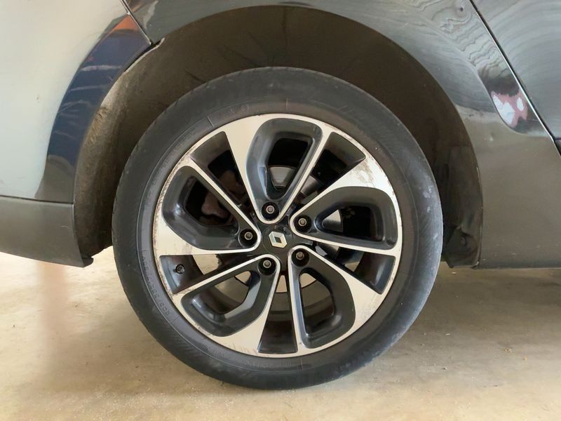 Renault Grand Scenic 1.6 dCi Energy Bose 2015 – снимка 9