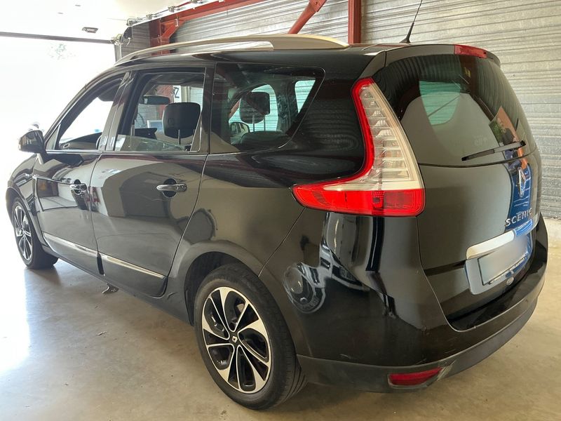 Renault Grand Scenic 1.6 dCi Energy Bose 2015 – снимка 6