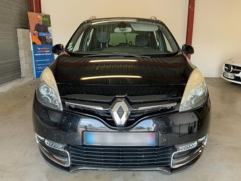 Renault Grand Scenic 1.6 dCi Energy Bose 2015 – снимка 14
