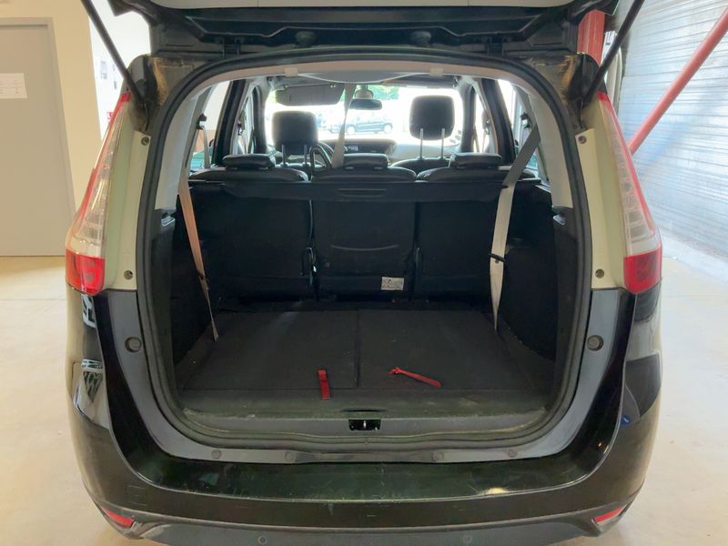 Renault Grand Scenic 1.6 dCi Energy Bose 2015 – снимка 15