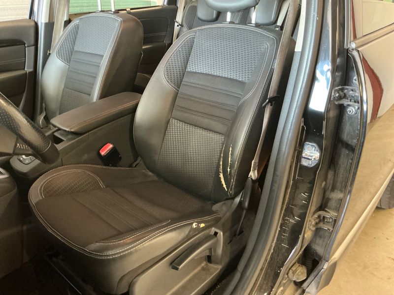 Renault Grand Scenic 1.6 dCi Energy Bose 2015 – снимка 30