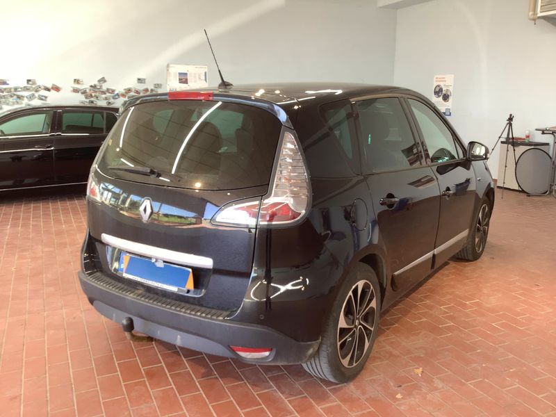 Renault Scenic 1.2 TCe Energy BOSE Edition 2014 – снимка 8