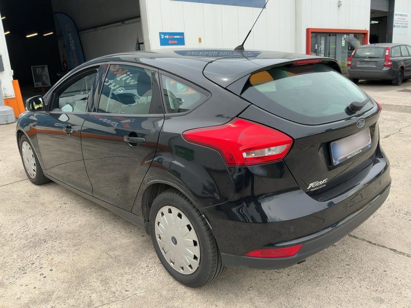Ford Focus 1.5 TDCi 2015 – снимка 3