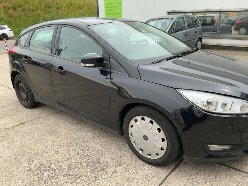 Ford Focus 1.5 TDCi 2015 – снимка 8