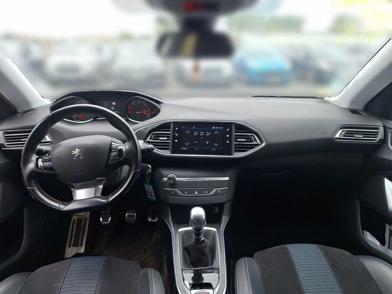 Peugeot 308 1.5 Blue-HDi Tech Edition 2018 – снимка 11