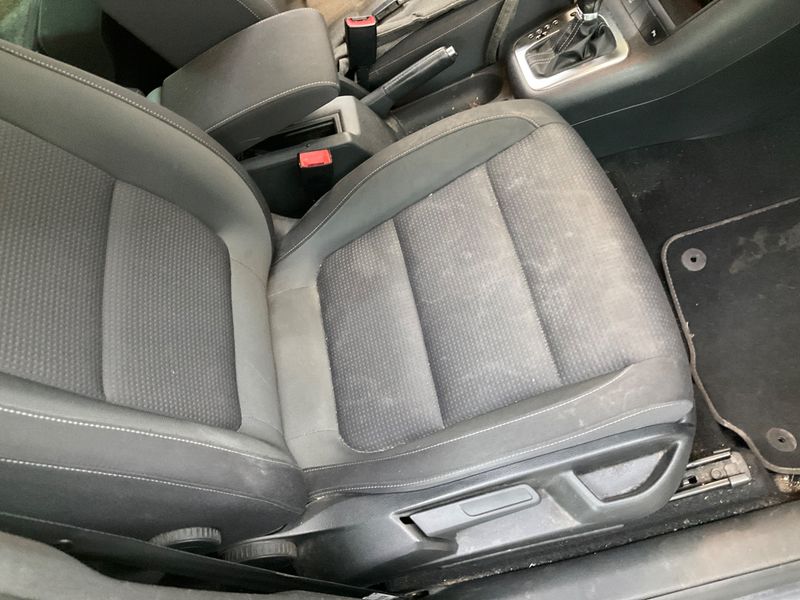 Volkswagen Golf VI Plus 1.4 TSI Team 2010 – снимка 35
