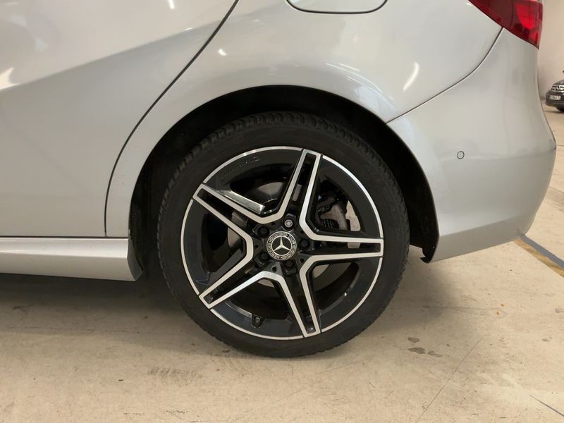 Mercedes-Benz B-Klasse B 220 CDI Urban 2017 – снимка 5