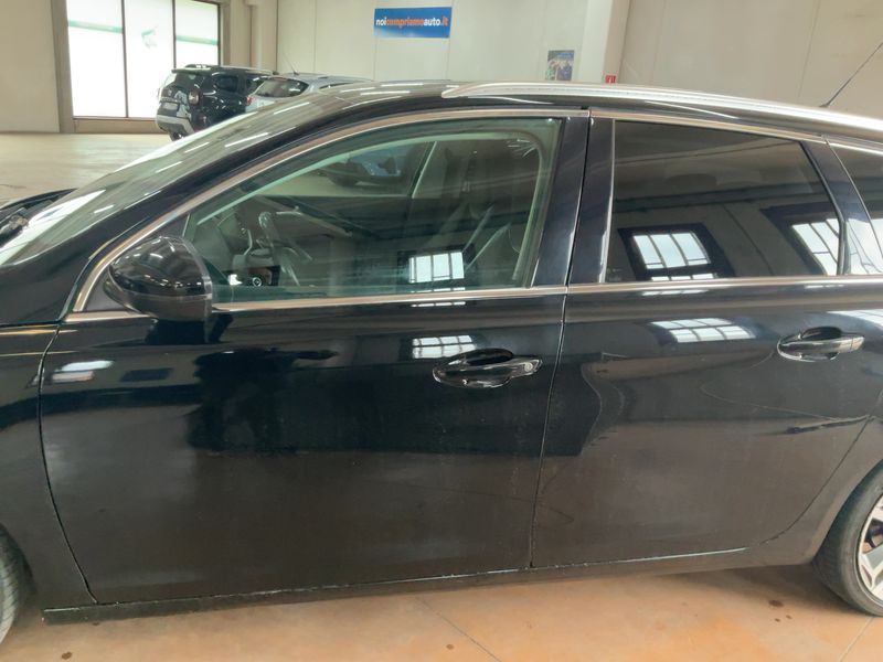 Peugeot 308 2.0 Blue-HDi Allure 2016 – снимка 4