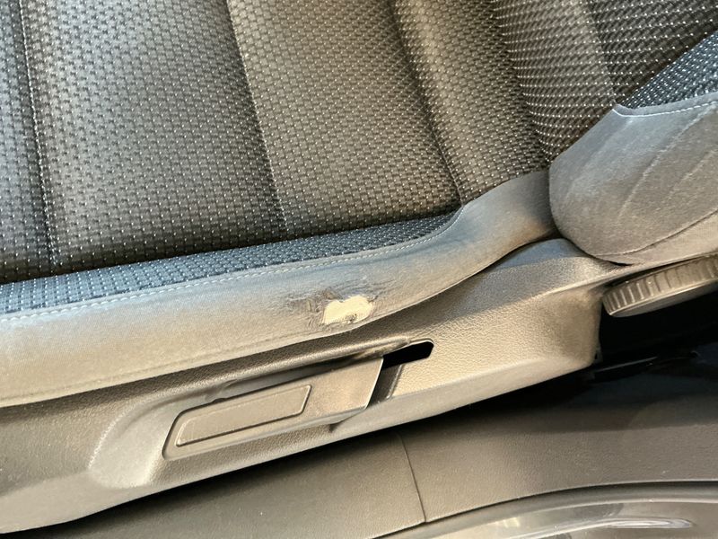 Volkswagen Touran 1.6 TDI 4Friends BlueMotion Tech 2013 – снимка 36
