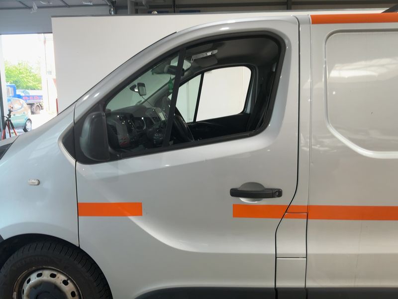 Opel Vivaro 1.6 CDTI Biturbo Kasten L2H1 2,9t 2018 – снимка 4