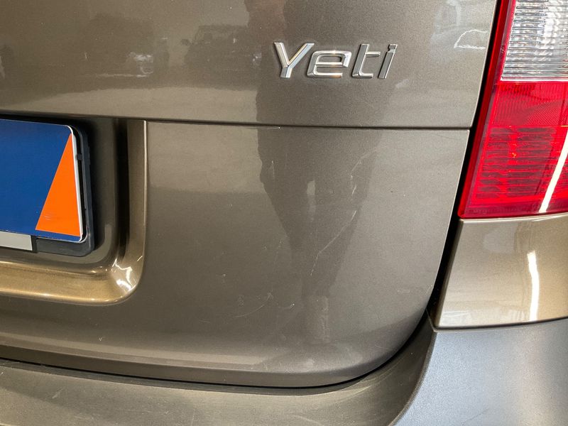 Skoda Yeti 2.0 TDI Active Plus Edition 2012 – снимка 40