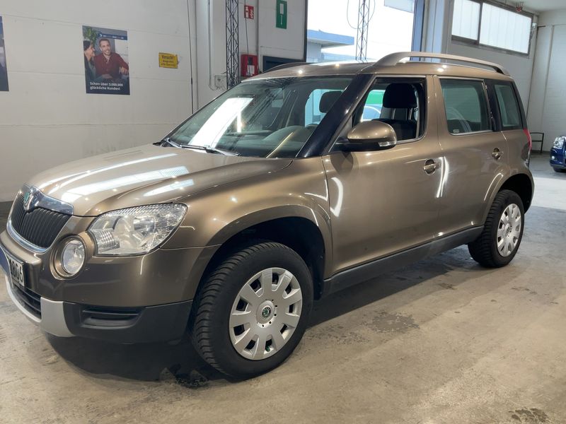 Skoda Yeti 2.0 TDI Active Plus Edition 2012 – снимка 2