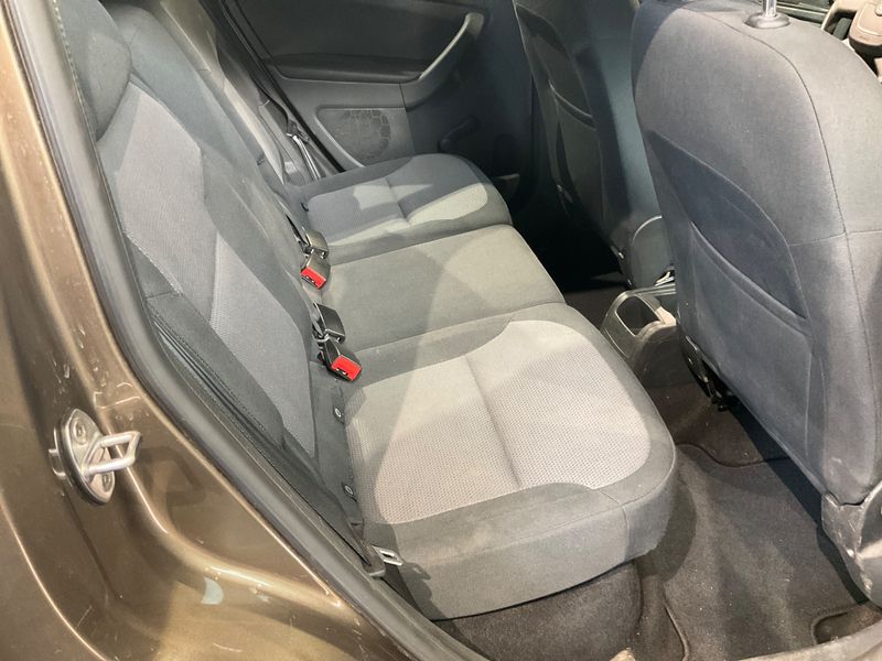 Skoda Yeti 2.0 TDI Active Plus Edition 2012 – снимка 32