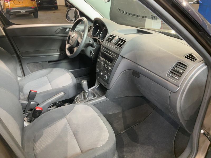 Skoda Yeti 2.0 TDI Active Plus Edition 2012 – снимка 16