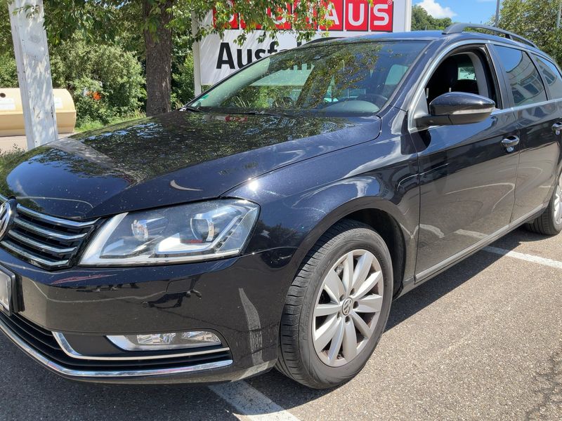 Volkswagen Passat 2.0 TDI Comfortline BlueMotion Tech 2013 – снимка 2