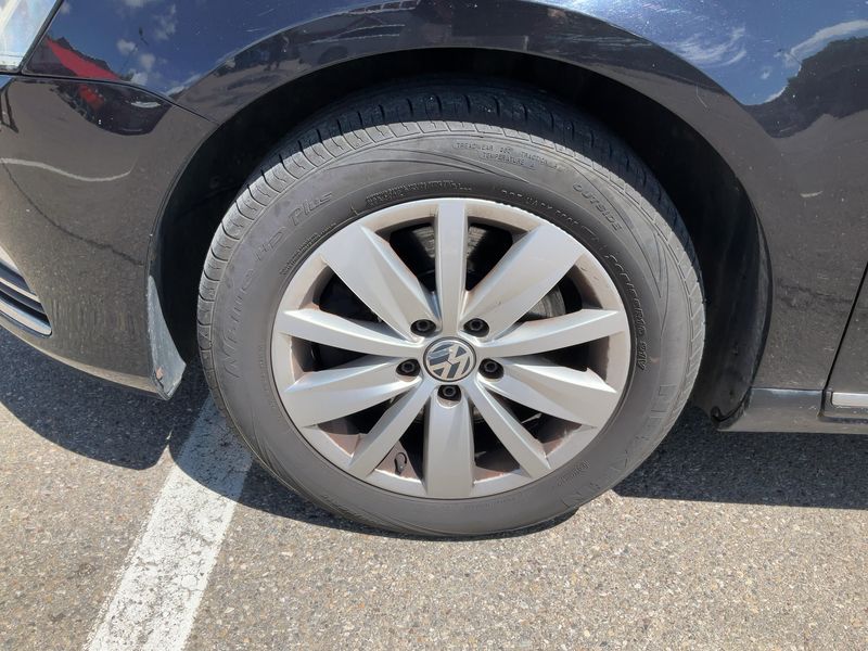 Volkswagen Passat 2.0 TDI Comfortline BlueMotion Tech 2013 – снимка 3