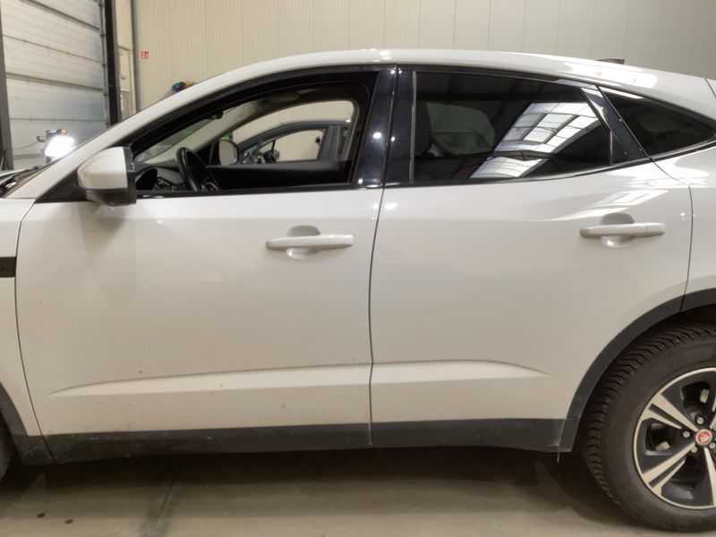 Jaguar E-Pace D165 S 2021 – снимка 4