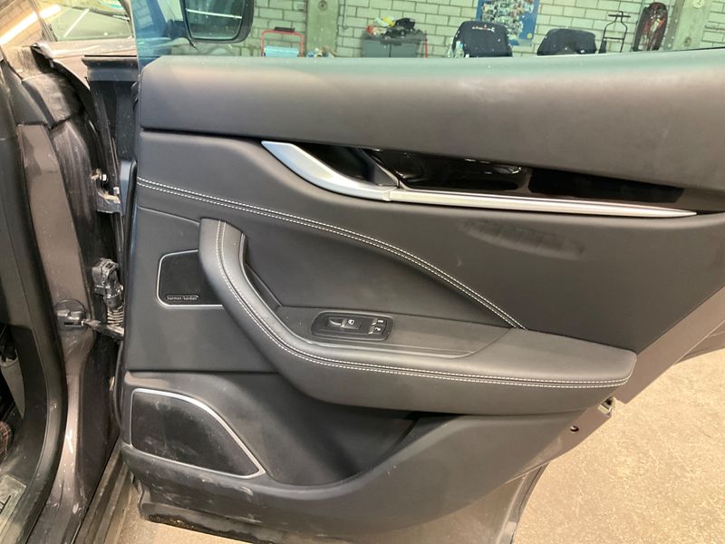 Maserati Levante 3.0 V6 Diesel 2019 – снимка 33