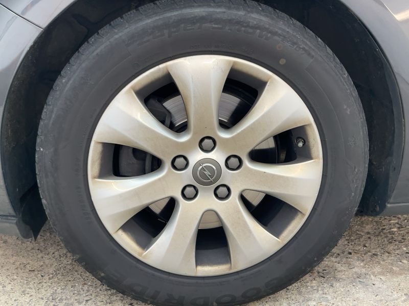 Opel Astra GTC 2.0 CDTI Basis 2014 – снимка 3