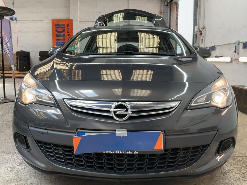 Opel Astra GTC 2.0 CDTI Basis 2014 – снимка 14