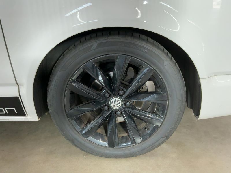 Volkswagen T6 Multivan 2.0 TDI Edition 4Motion 2019 – снимка 5