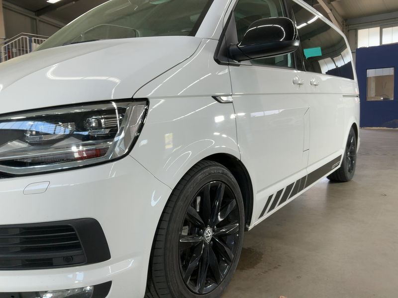 Volkswagen T6 Multivan 2.0 TDI Edition 4Motion 2019 – снимка 2