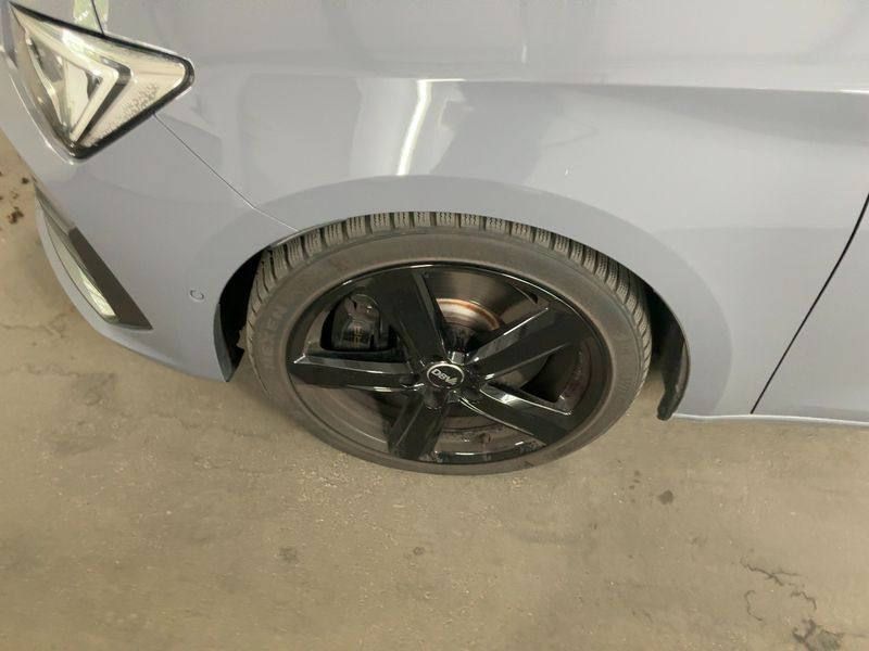 Cupra Leon 2.0 TSI VZ 2023 – снимка 3