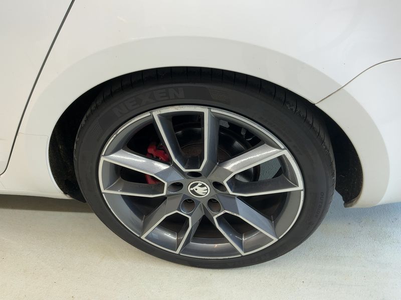 Skoda Octavia 2.0 TDI RS 2014 – снимка 5