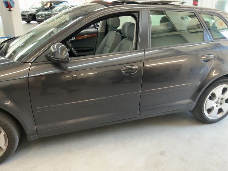 Audi A3 Sportback 2.0 TFSI Ambiente 2010 – снимка 4